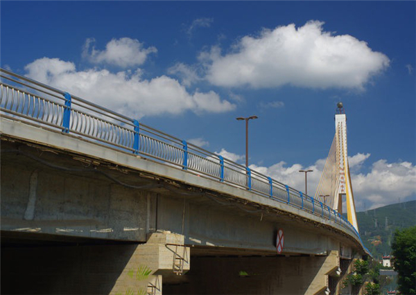 静海304不锈钢桥梁护栏：安全、耐用与美观的完美结合